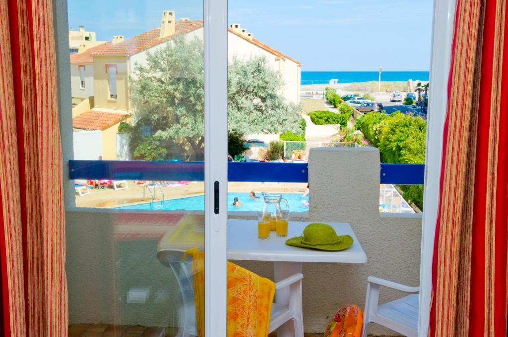 Residence Goelia Le Grand Bleu Le Barcares Exterior photo